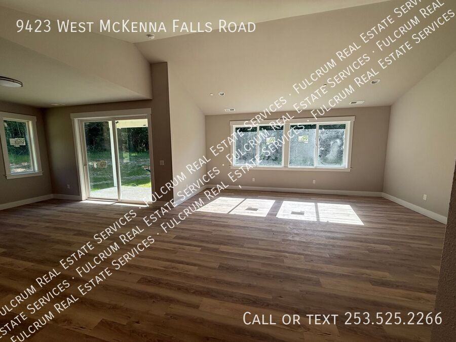 9423 W Mckenna Falls Rd W - Photo 3 of 23