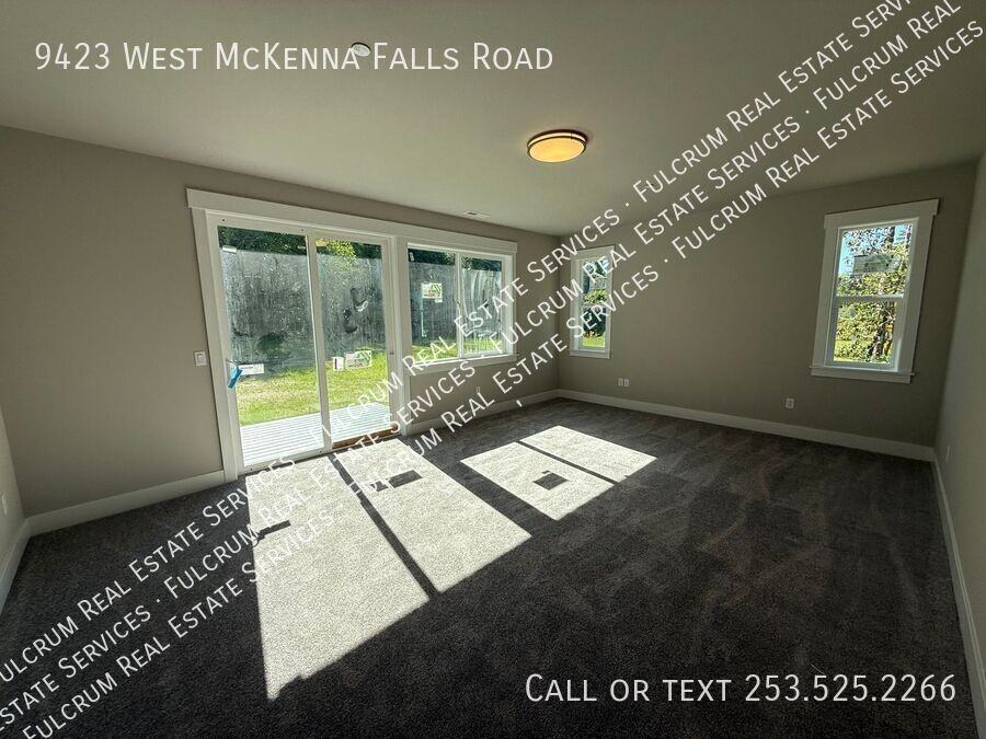 9423 W Mckenna Falls Rd W - Photo 7 of 23