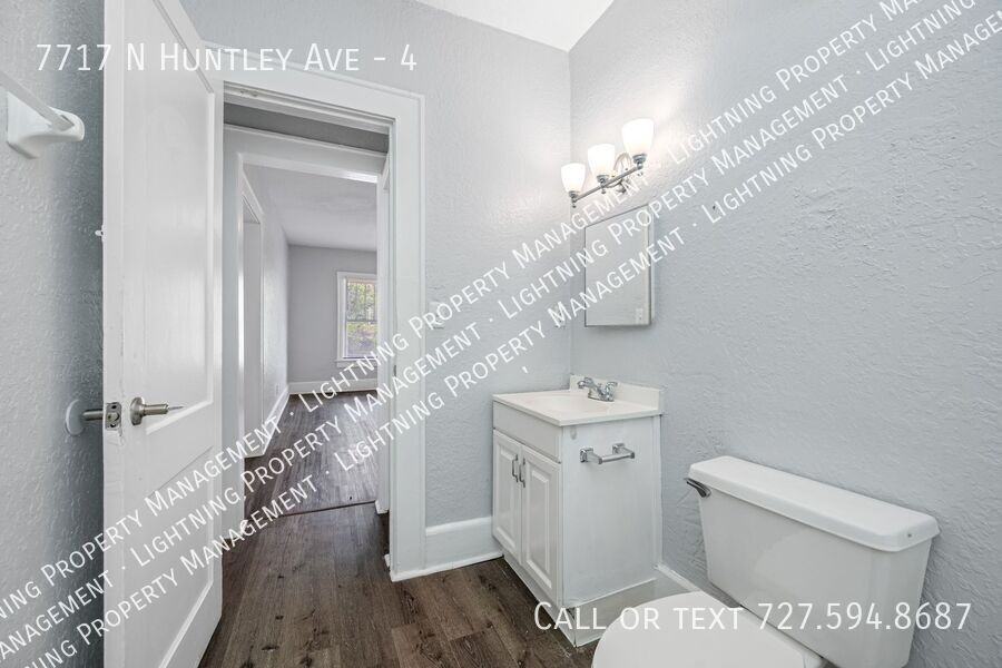 7717 N Huntley Ave #4 - Photo 6 of 33