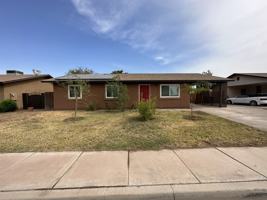 featured image of 4352 W 18th St