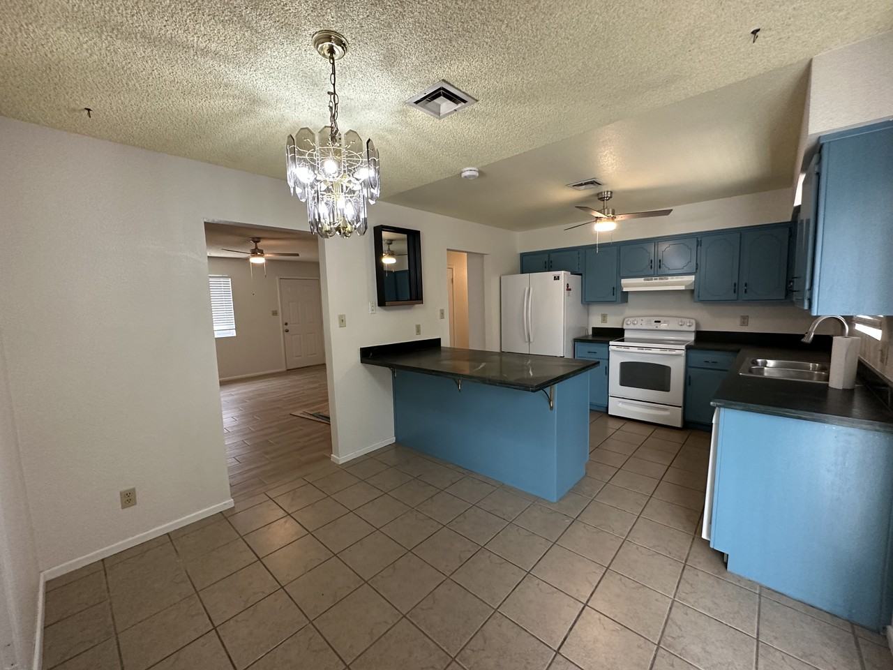 4352 W 18th St - Photo 6 of 17