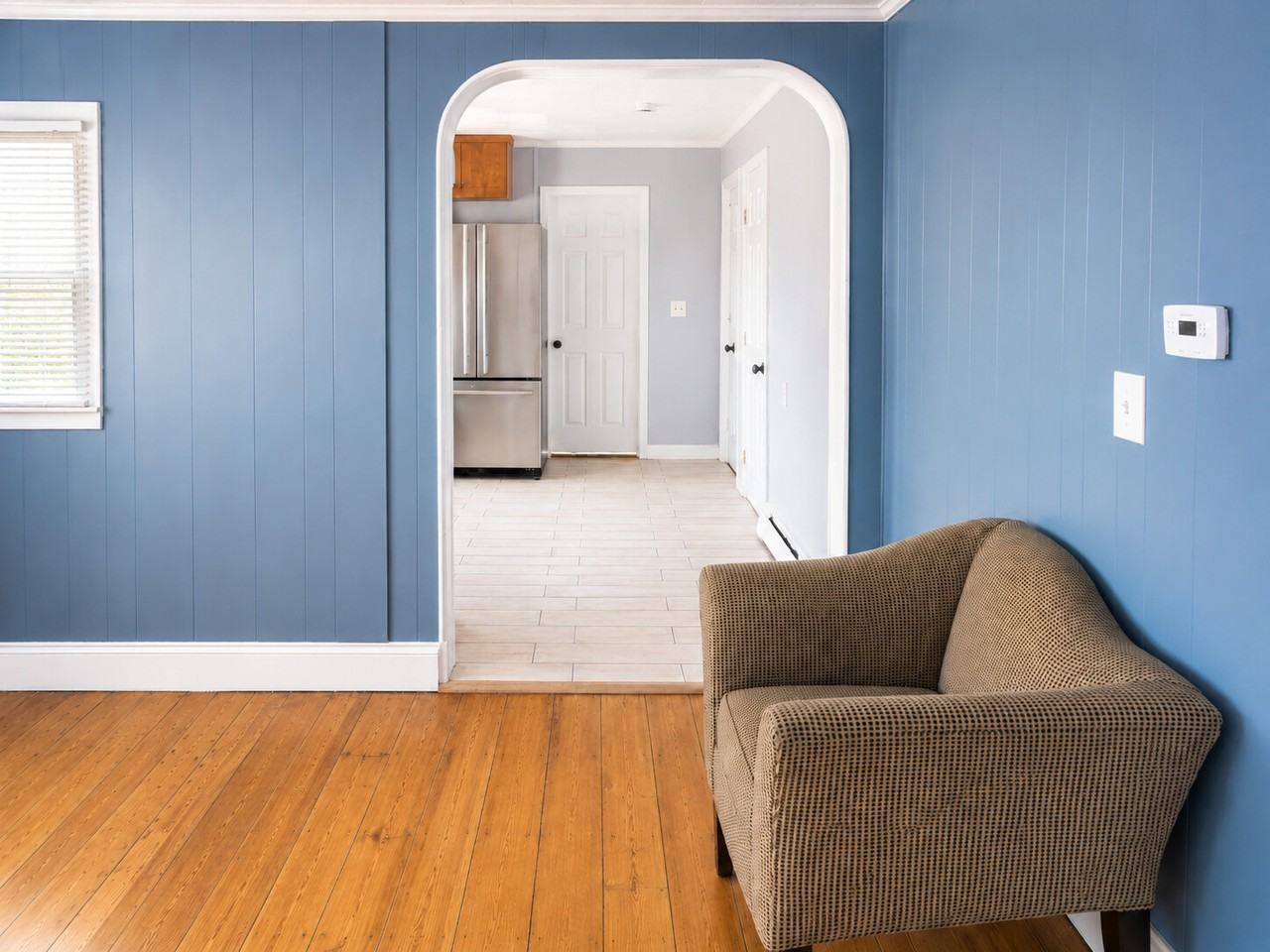 1527 Purchase St #1 - Photo 7 of 11