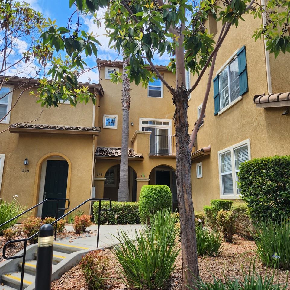 872 Compass Way #NA - Photo 2 of 13