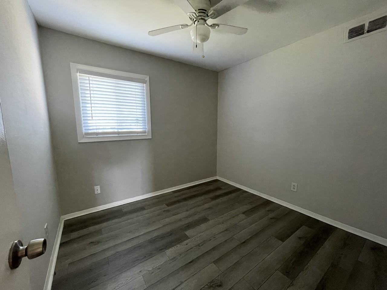 2217 Helsley Ave #NA - Photo 7 of 19