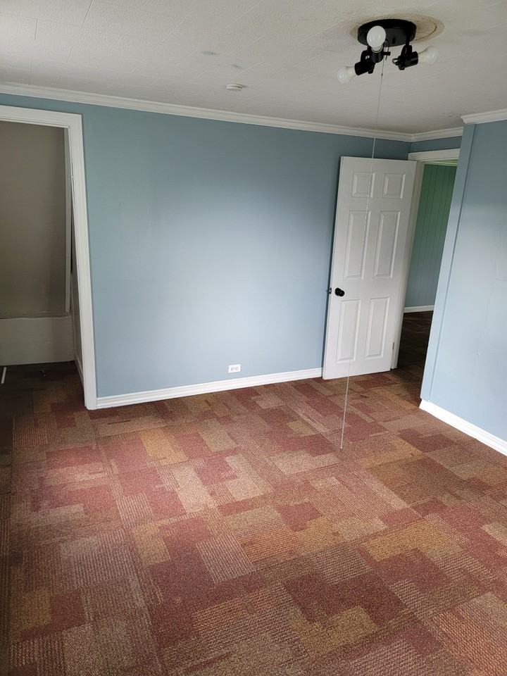 43 Enterprise St #2 - Photo 5 of 14