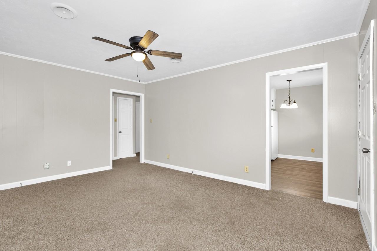 605 Law Rd #D - Photo 4 of 20