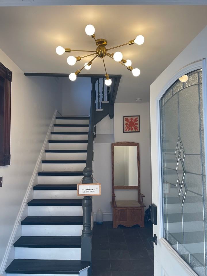 49 Warren St #B - Photo 2 of 34