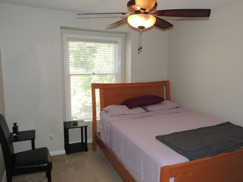 430 Queens Rd #131 - Photo 5 of 14