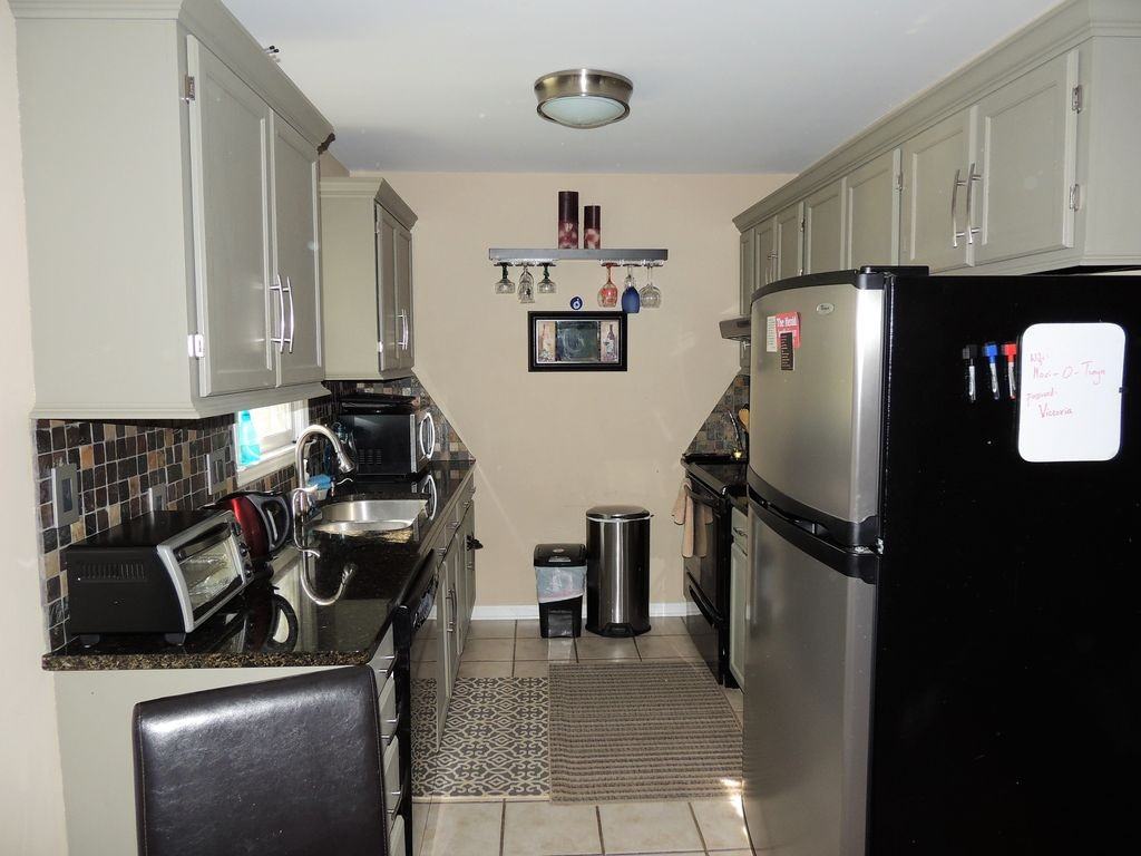 430 Queens Rd #131 - Photo 7 of 14