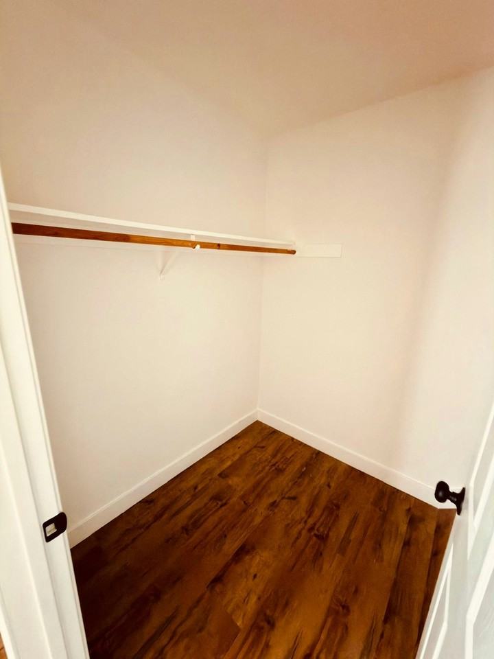 5544 Keoncrest Cir, Unit SQ1-3 - Photo 3 of 12