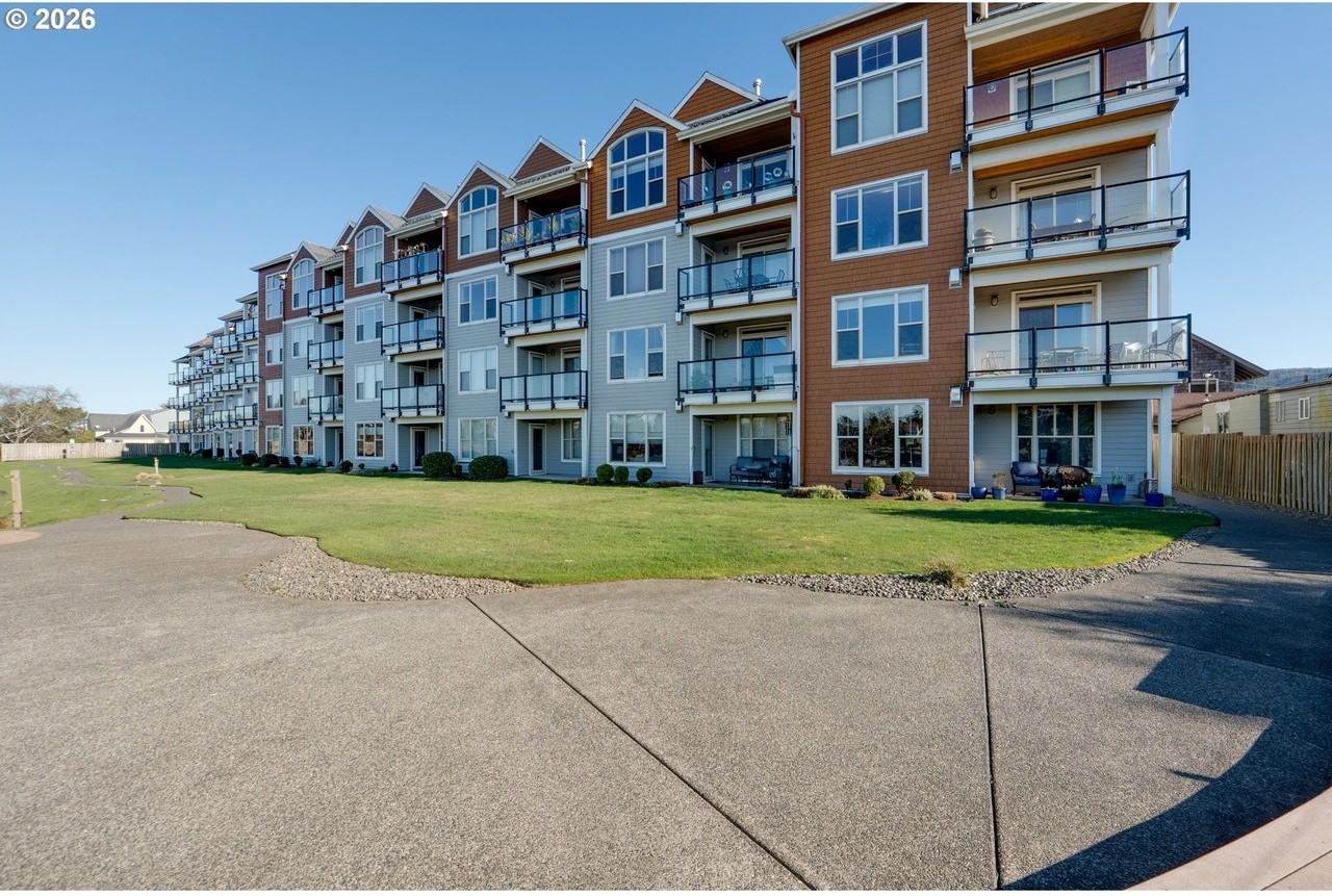 1000 North Holladay Drive, Unit 1000 - Photo 6 of 6