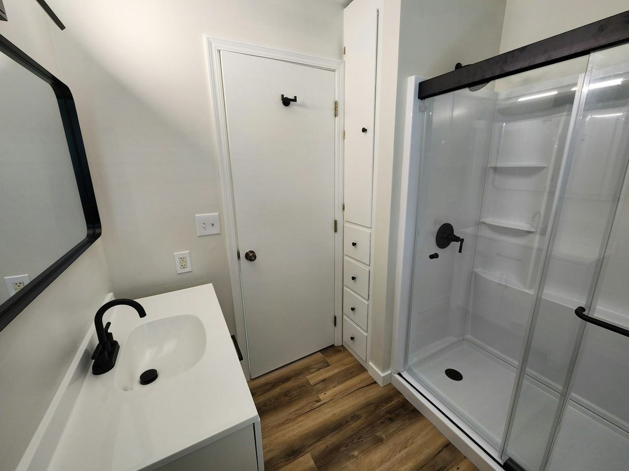 6295 Dresden Rd, Unit A - Photo 4 of 29