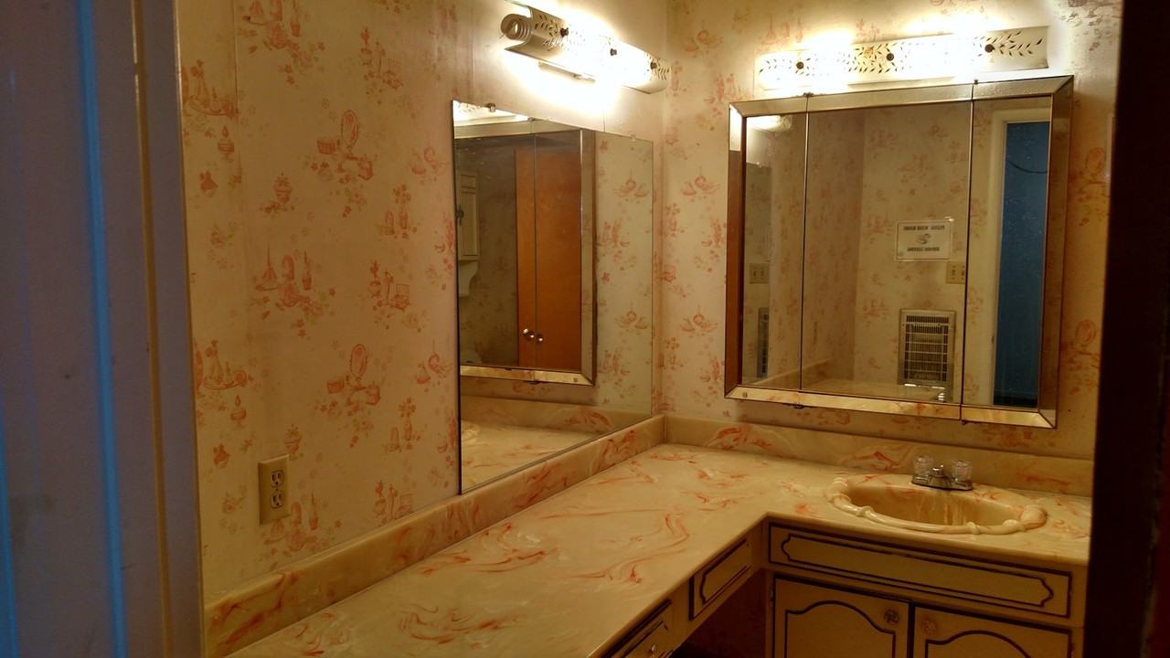 713 West Monroe Avenue, Unit Main House - Photo 7 of 24