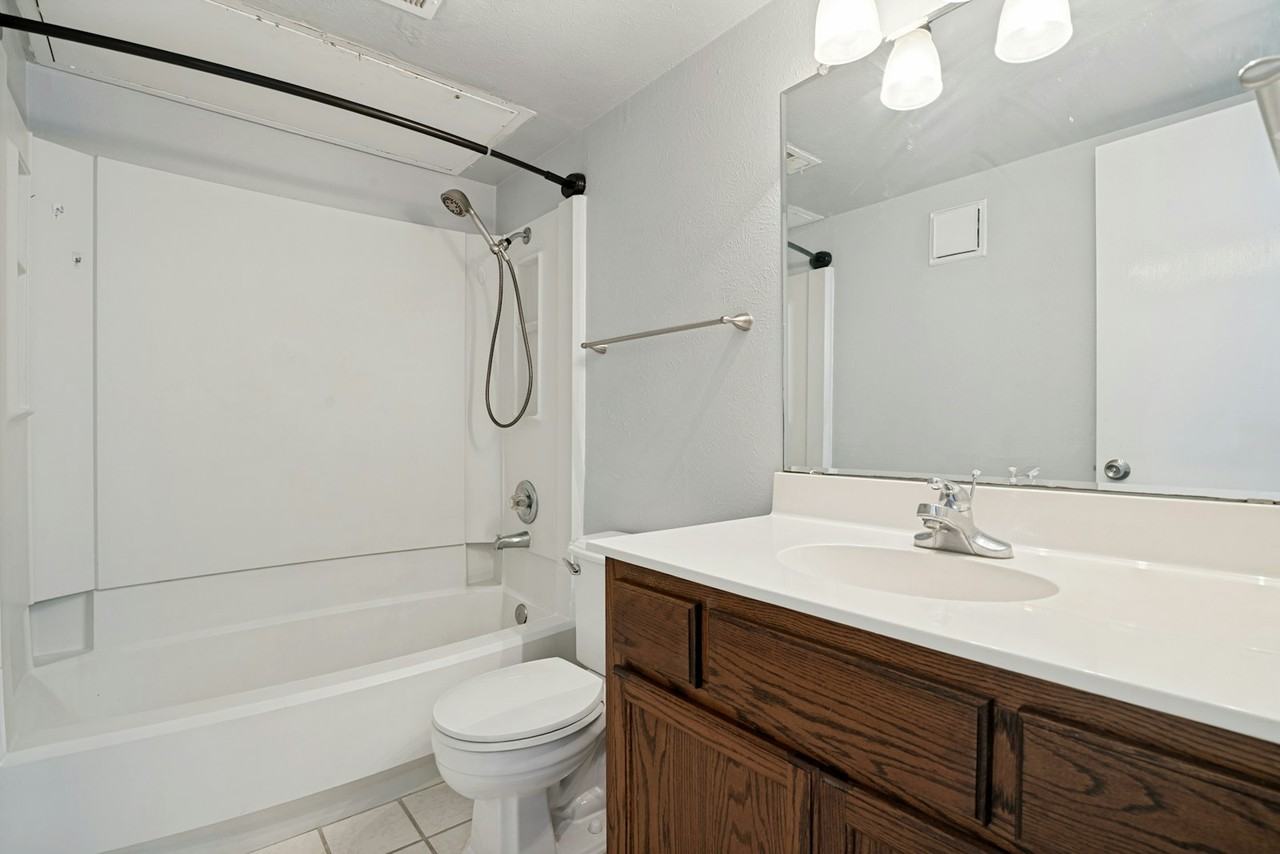4412 Chaha Rd, Unit 206 - Photo 4 of 7
