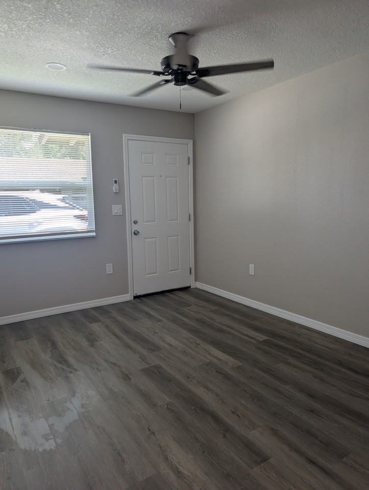 1040 Ola Dr #1 - Photo 3 of 8