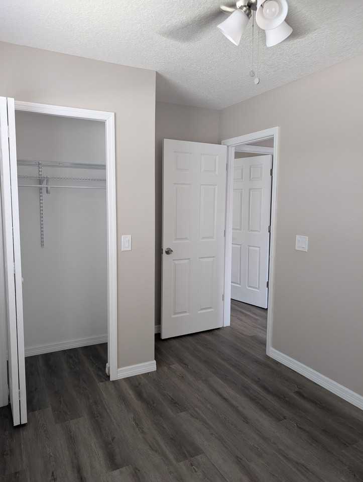 1040 Ola Dr #1 - Photo 6 of 8