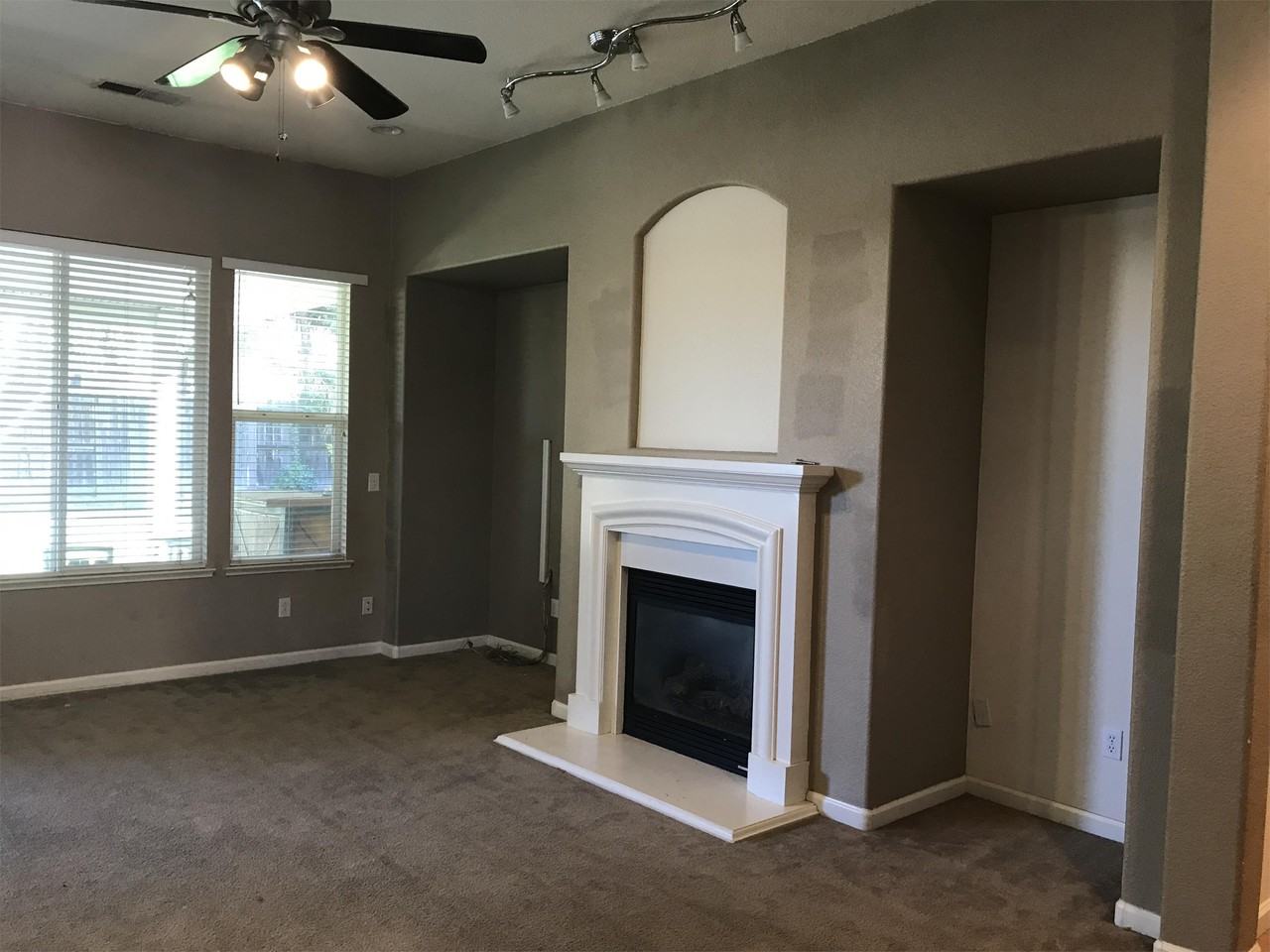 5642 Saxon Way #1 - Photo 5 of 21