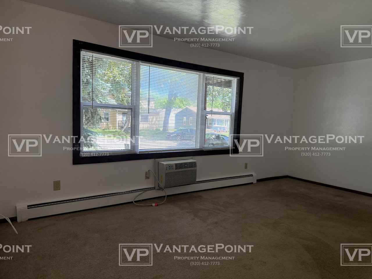 1910 Preble Avenue - Photo 4 of 17