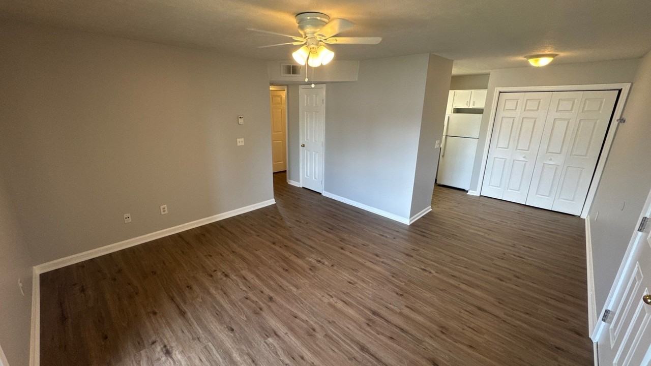 4103 Blue Lick Court #7 - Photo 3 of 33