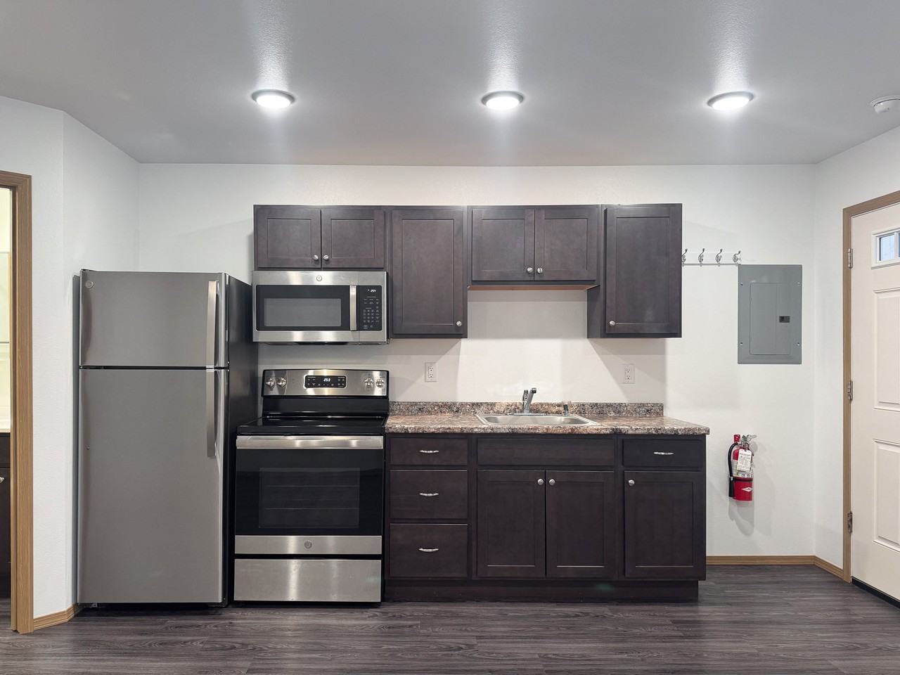 2751 Stone Point - Photo 4 of 9