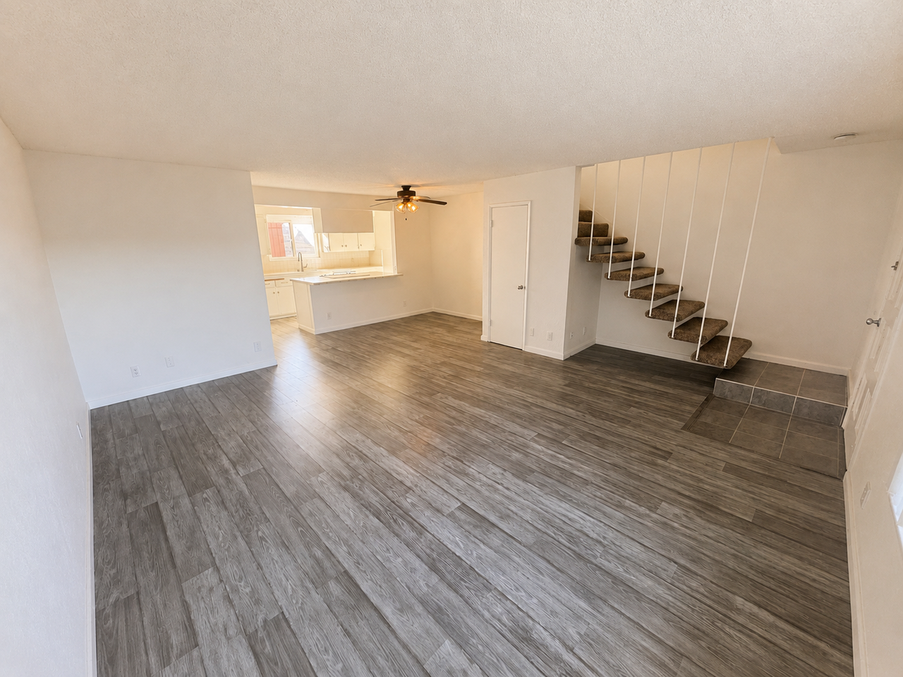 3135 Harbor Blvd - Photo 7 of 31