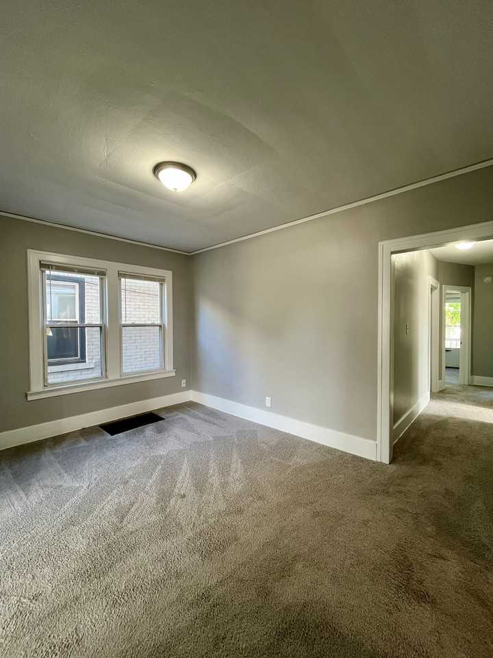 170 Bondie St #170 - Photo 6 of 18