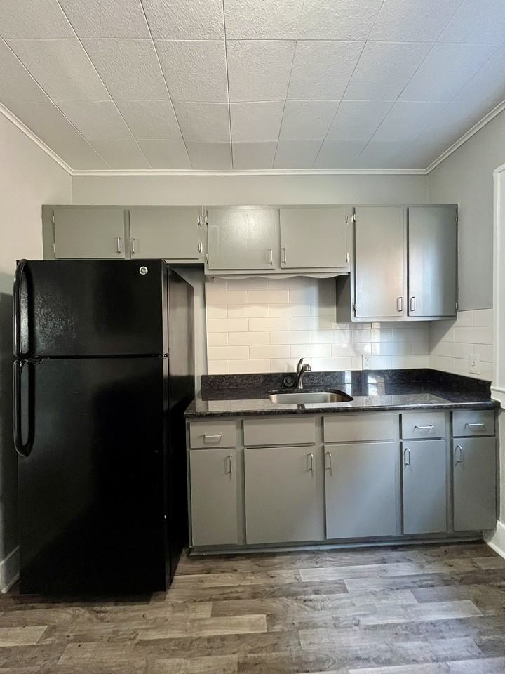 170 Bondie St #170 - Photo 7 of 18