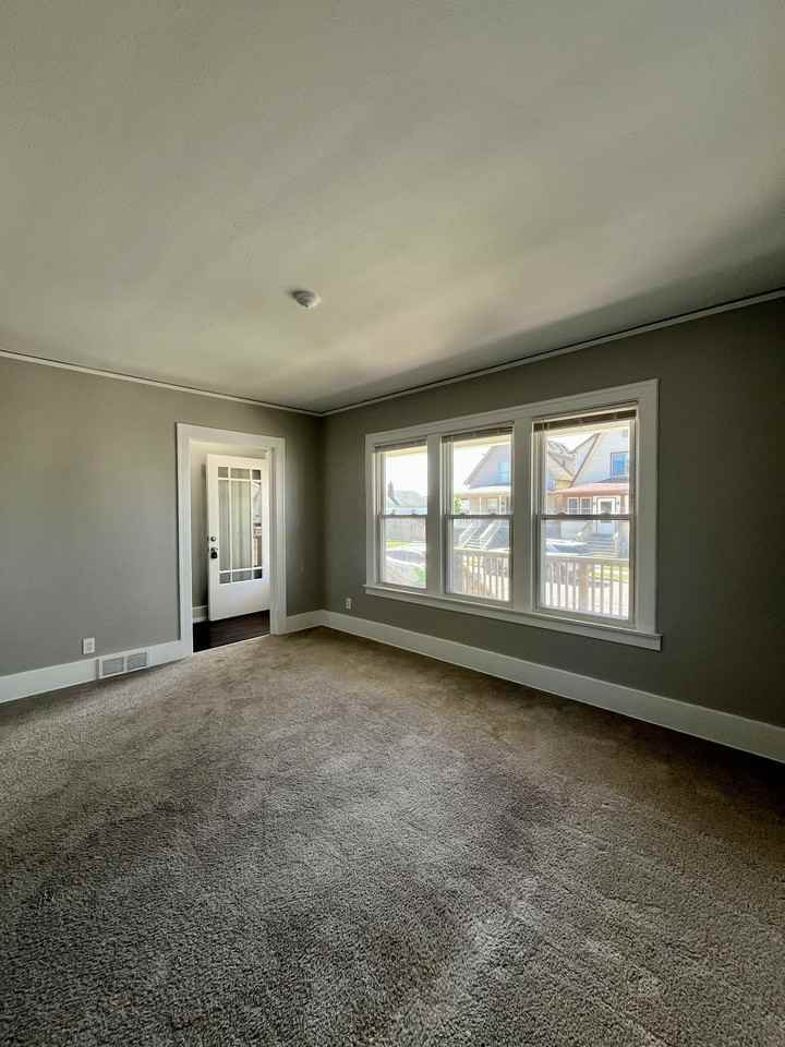 170 Bondie St #170 - Photo 4 of 18