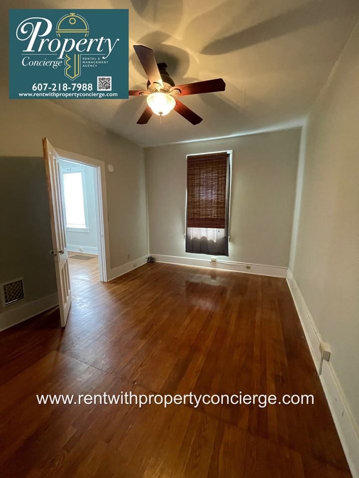 28 Hubbard Street - Photo 7 of 8
