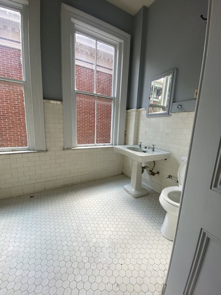 202 South 3rd - Photo 3 of 5