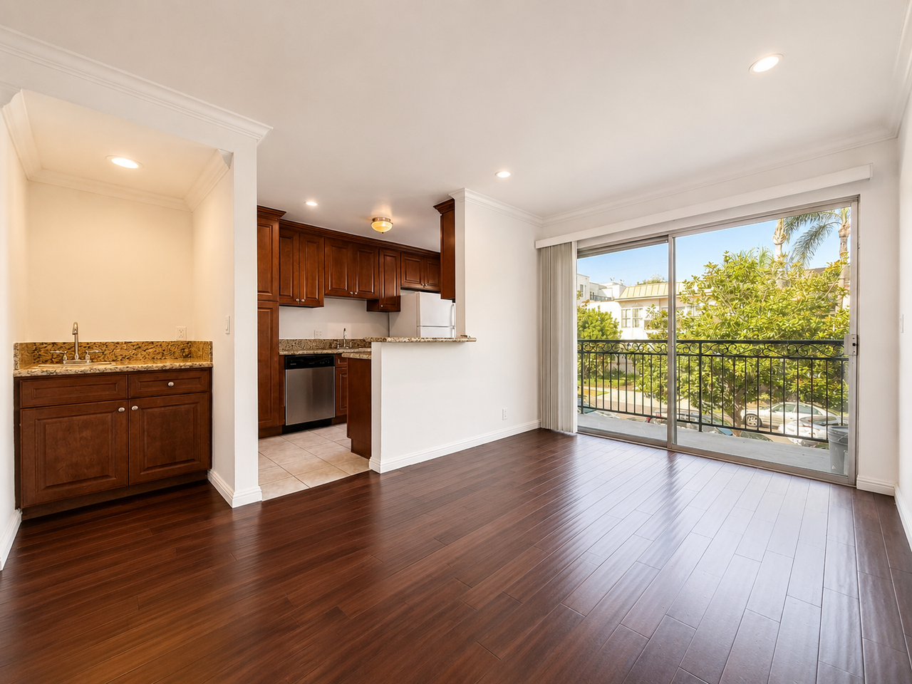 1831 Camden Ave. - Photo 6 of 21