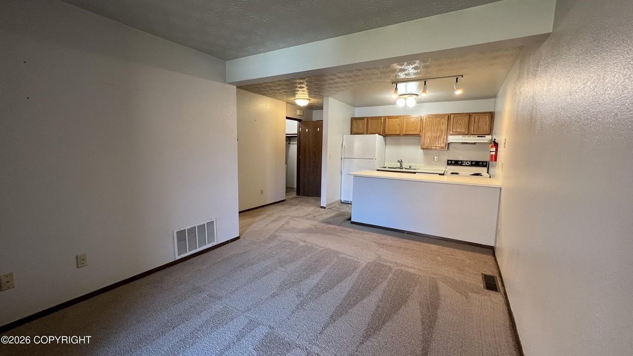 10250 Jamestown Dr #B6 - Photo 4 of 13