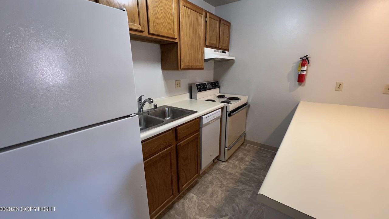10250 Jamestown Dr #B6 - Photo 6 of 13