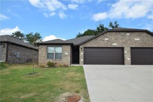 featured image of 1540 Sandpiper St