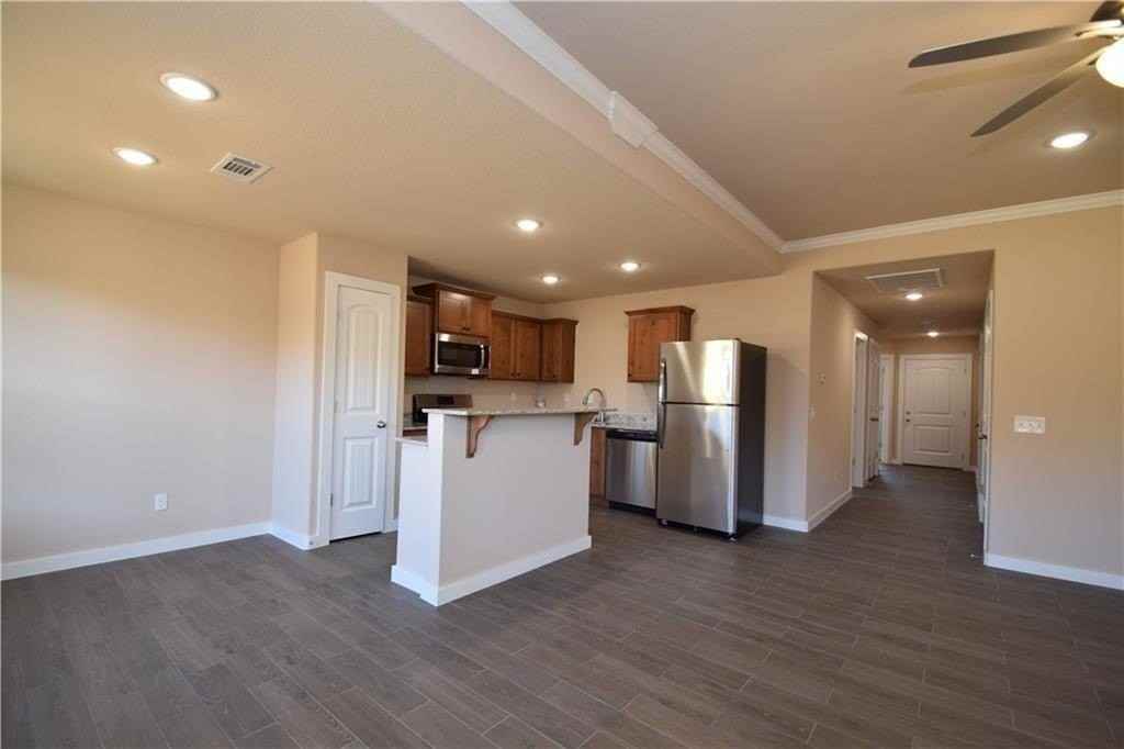 1540 Sandpiper St - Photo 4 of 18