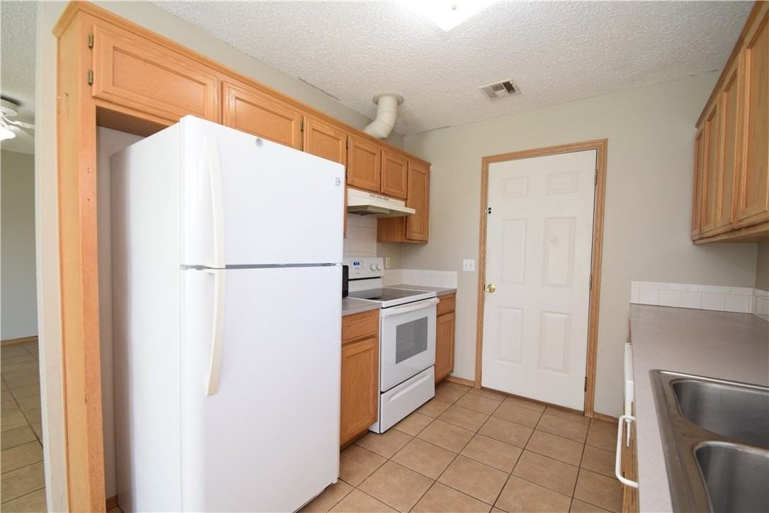3 Burnett Cir - Photo 4 of 14