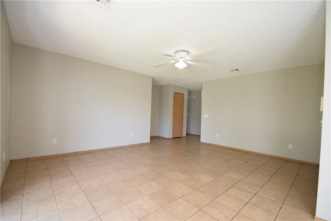3 Burnett Cir - Photo 6 of 14