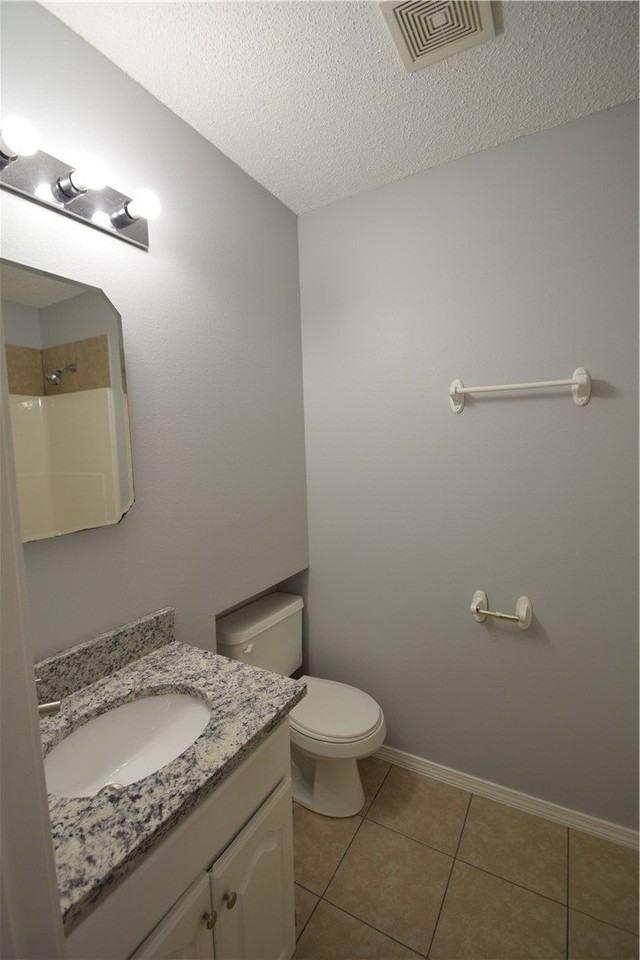 2515 Se 3rd St - Photo 6 of 11