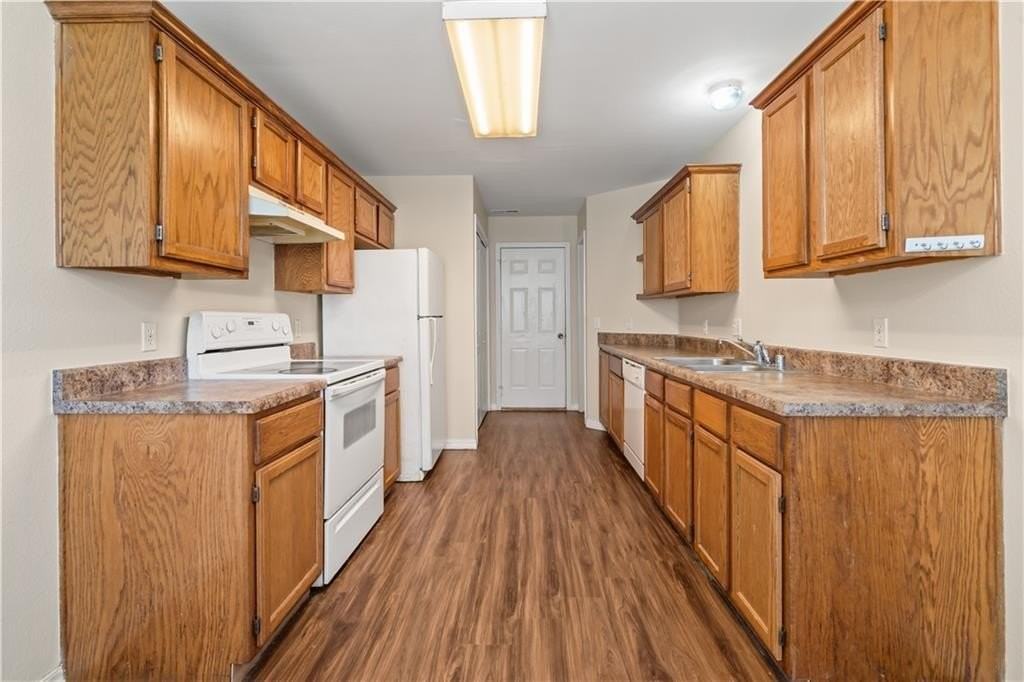 2910 Dawn Ct #C - Photo 2 of 13