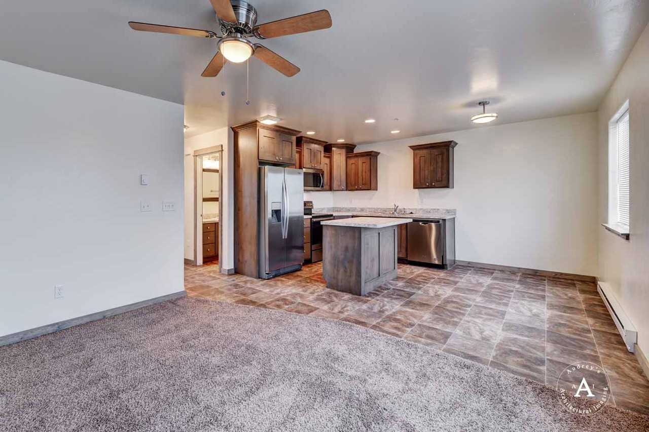 2074 Gold Ave #2074 - Photo 5 of 24