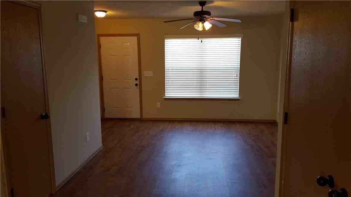 411 S Hunter St Apt 2 #2 - Photo 2 of 15