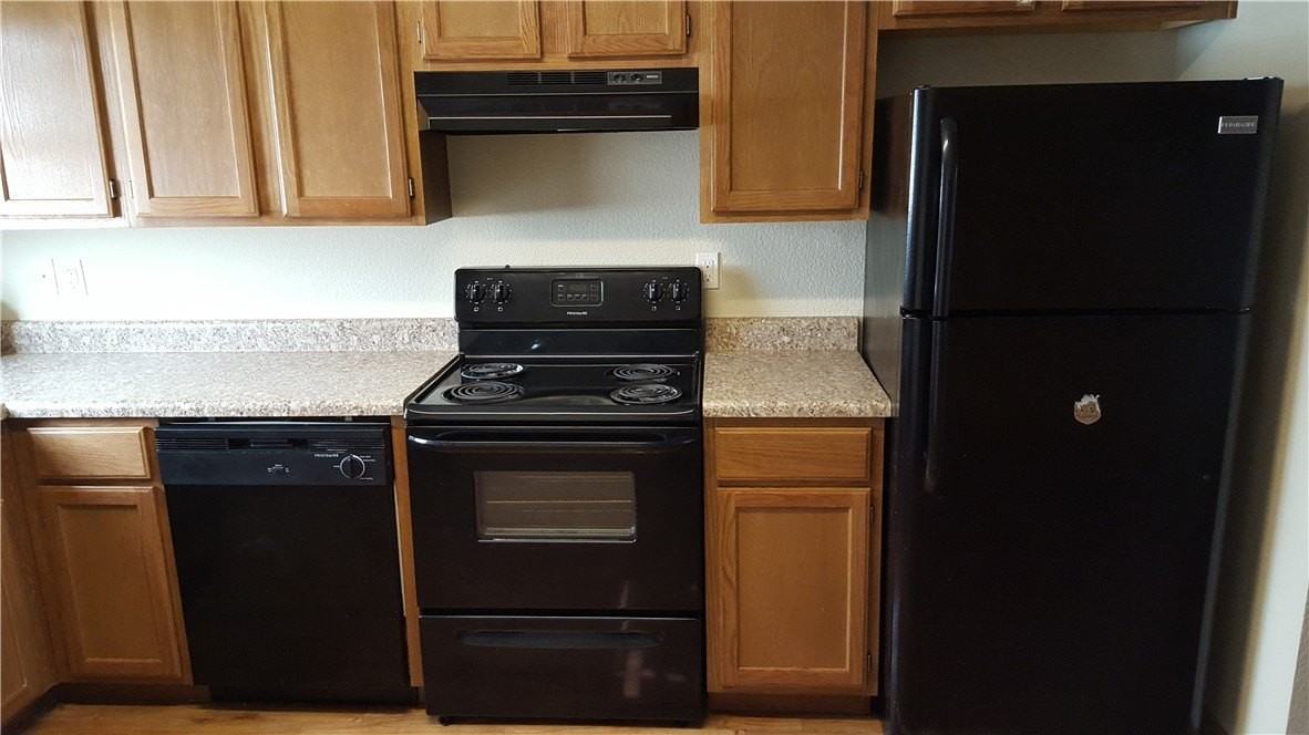 411 S Hunter St Apt 2 #2 - Photo 5 of 15
