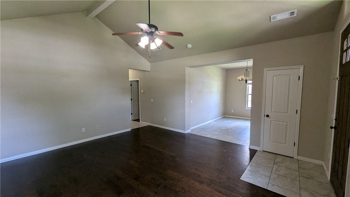 4001 Sw Capstone Ave - Photo 4 of 9