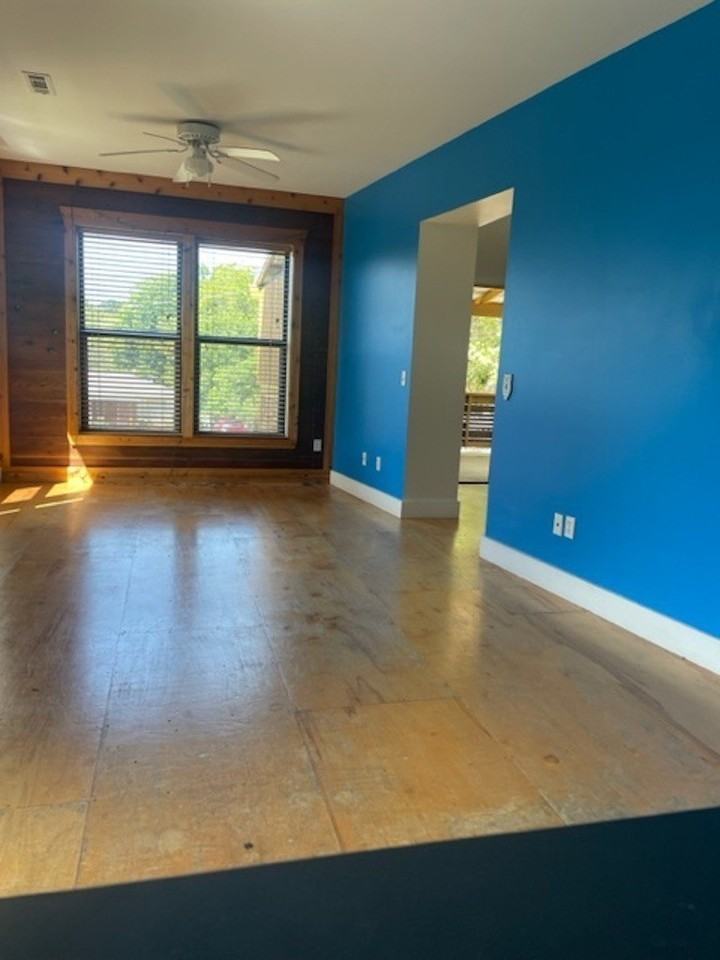 484 S Mashburn Ave - Photo 4 of 11