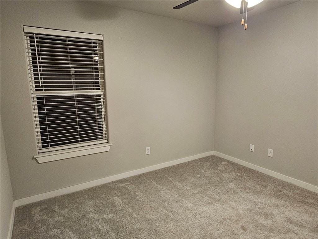441 Coconut Ln - Photo 6 of 11