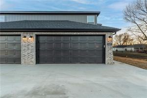 featured image of 507 W Arkansas St