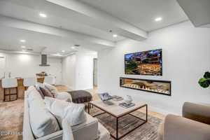 featured image of 7121 E Rancho Vista Dr #5011