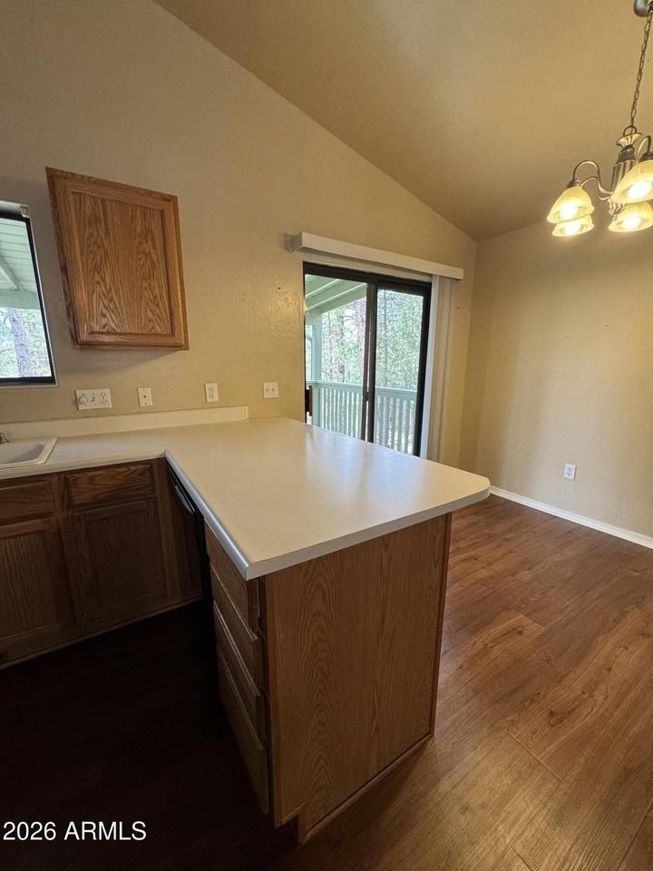 574 S Walnut Creek Loop #P - Photo 7 of 24