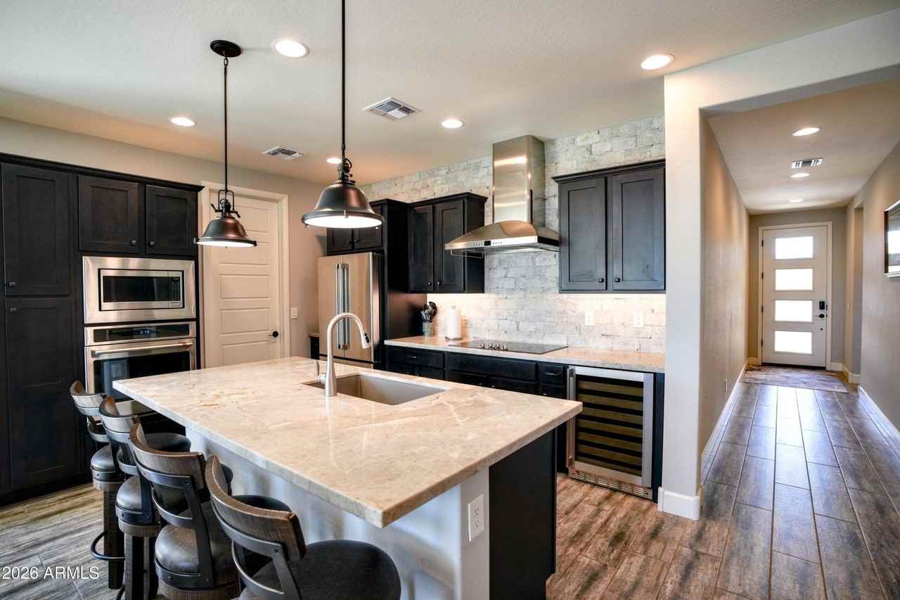 3261 Huckleberry Way - Photo 3 of 31
