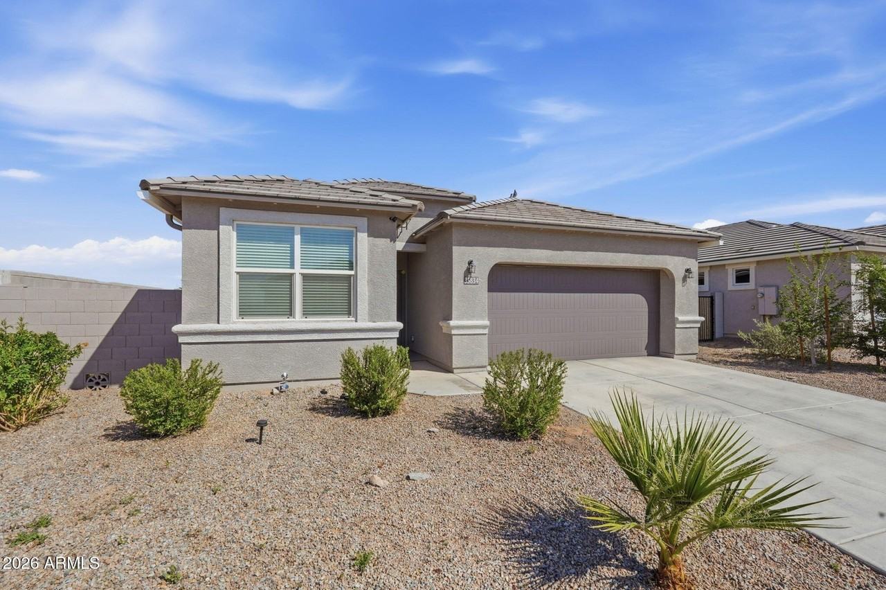 35834 W San Ildefanso Ave - Photo 4 of 36